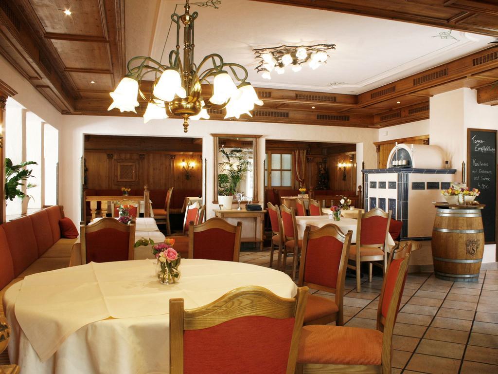 Hotel Speeter Weisenheim am Berg Zewnętrze zdjęcie